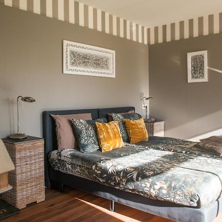 미어커크 Broeks' Bed En Brood B&B 외부 사진