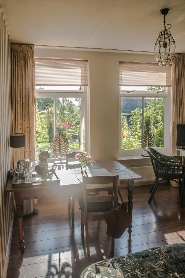 미어커크 Broeks' Bed En Brood B&B 외부 사진