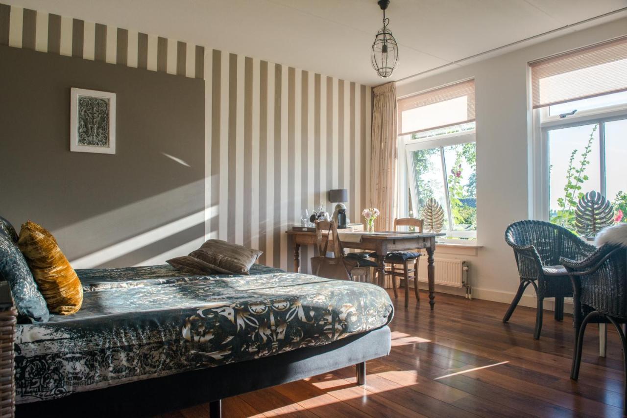 미어커크 Broeks' Bed En Brood B&B 외부 사진