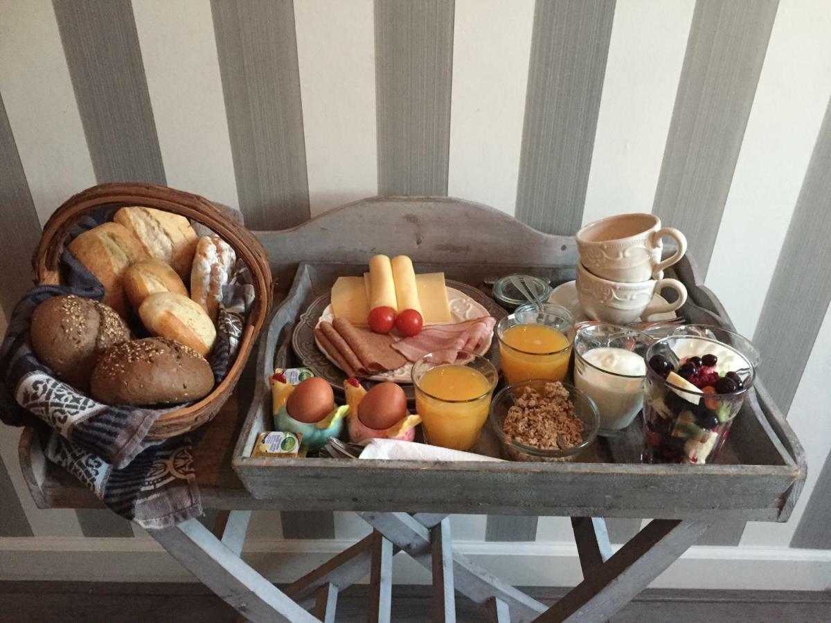 미어커크 Broeks' Bed En Brood B&B 외부 사진